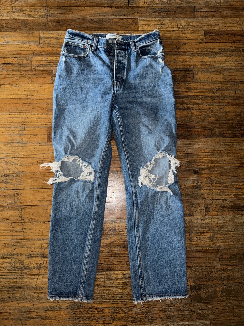 Abercrombie & Fitch The Dad High Rise Jeans